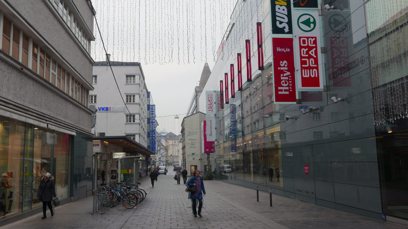 4020 Linz, Österreich ( 8. Januar 2015)