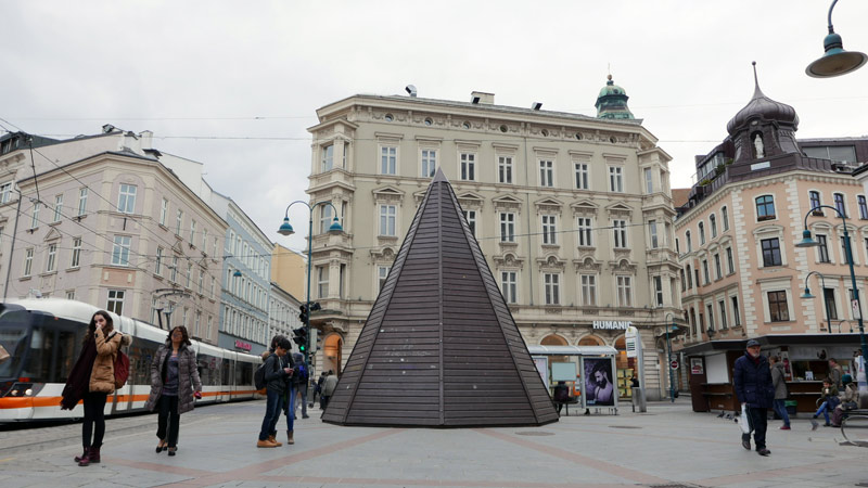 4010 Linz, Österreich (12. März 2015)